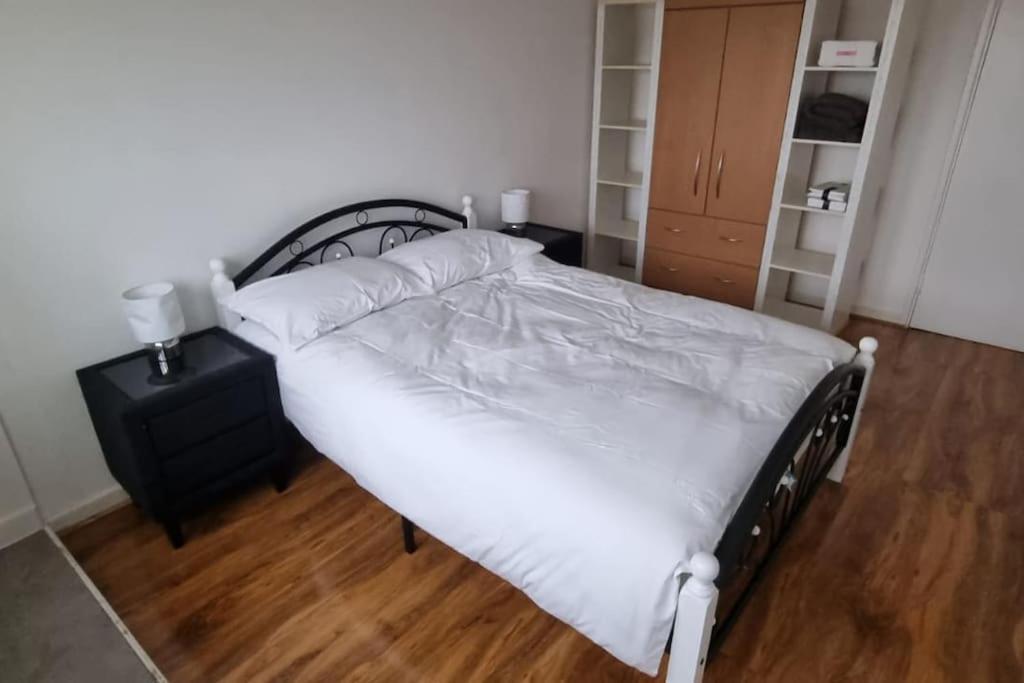 Gottersea 1 Bedroom Flat In Battersea 70 Mq London Kültér fotó