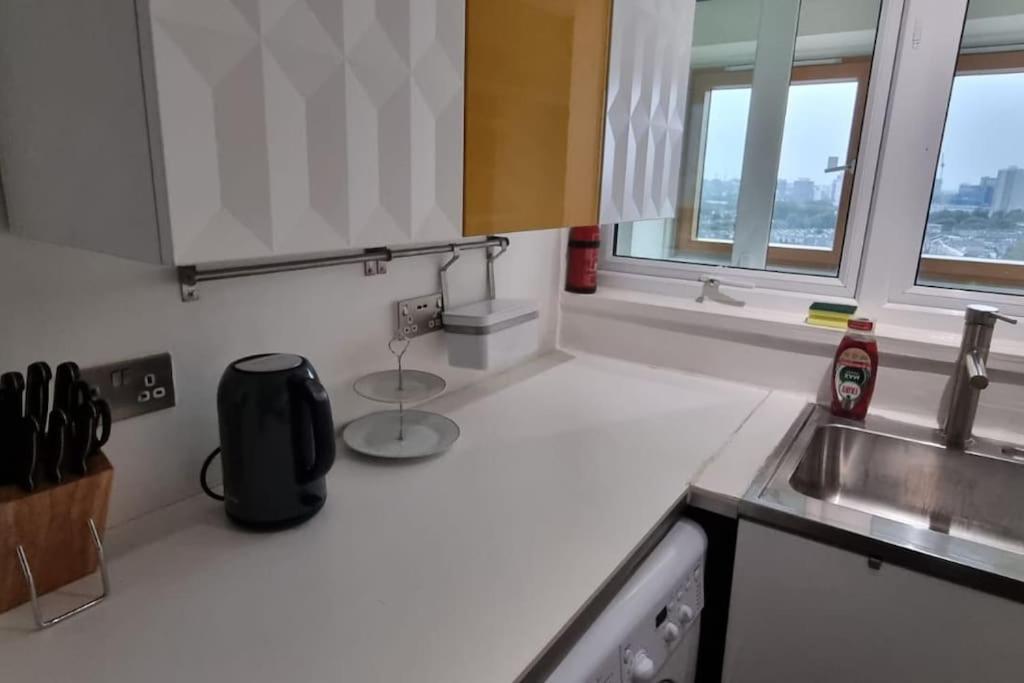 Gottersea 1 Bedroom Flat In Battersea 70 Mq London Kültér fotó